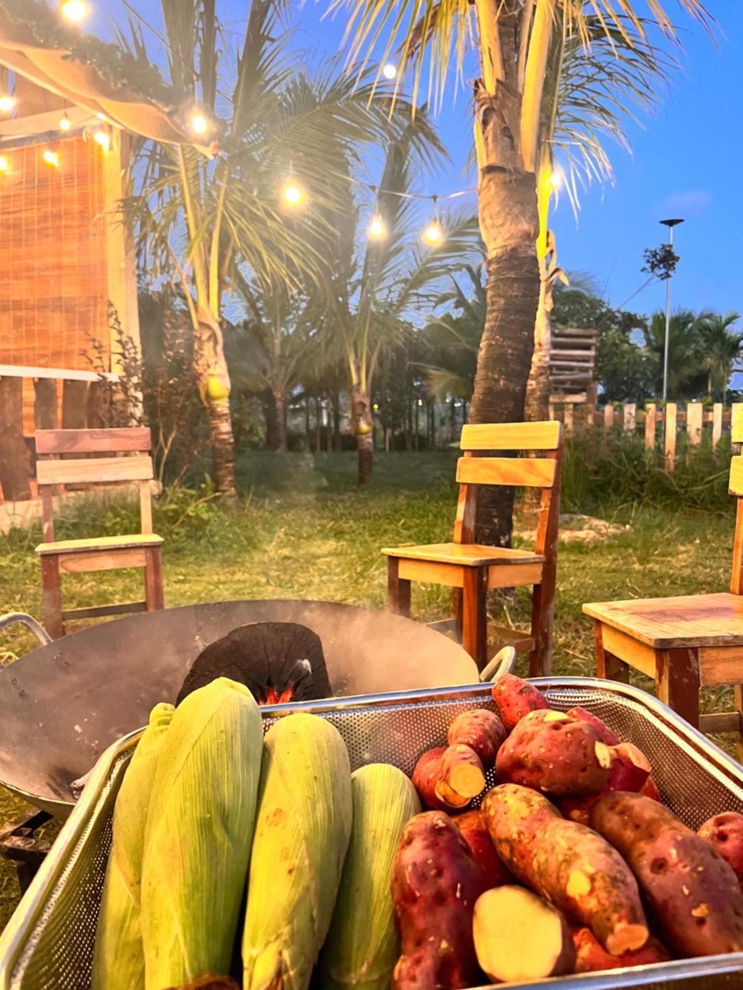 Komleo Farm Hotel Buon Ma Thuot Buitenkant foto